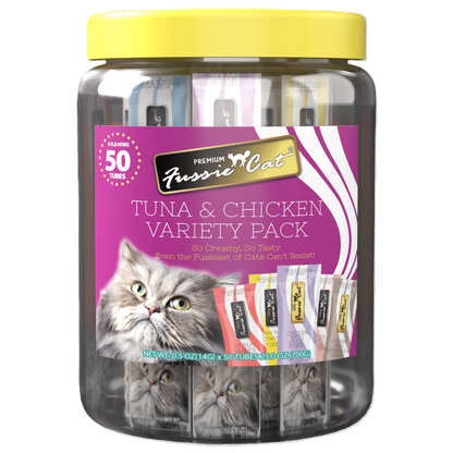 FUSSIE CAT Puré de atún y pollo - Variedad de premios para gatos | 50 unidades (0.5 oz)